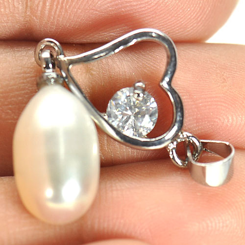 2.77 G. Fancy Cabochon Natural White Pearl Rhodium Silver Plated Pendant