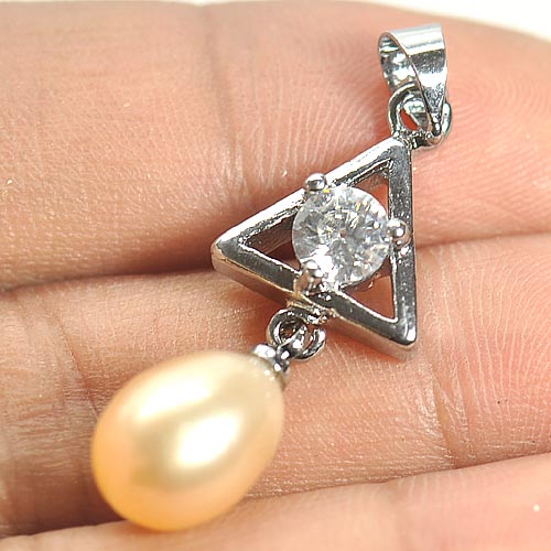 2.55 G. Fancy Cab Natural Peach Pearl Rhodium Silver Plated Pendant Delightful