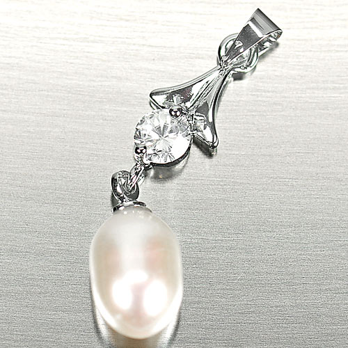 2.04 G. Natural White Pearl Rhodium Silver Plated Pendant Thailand