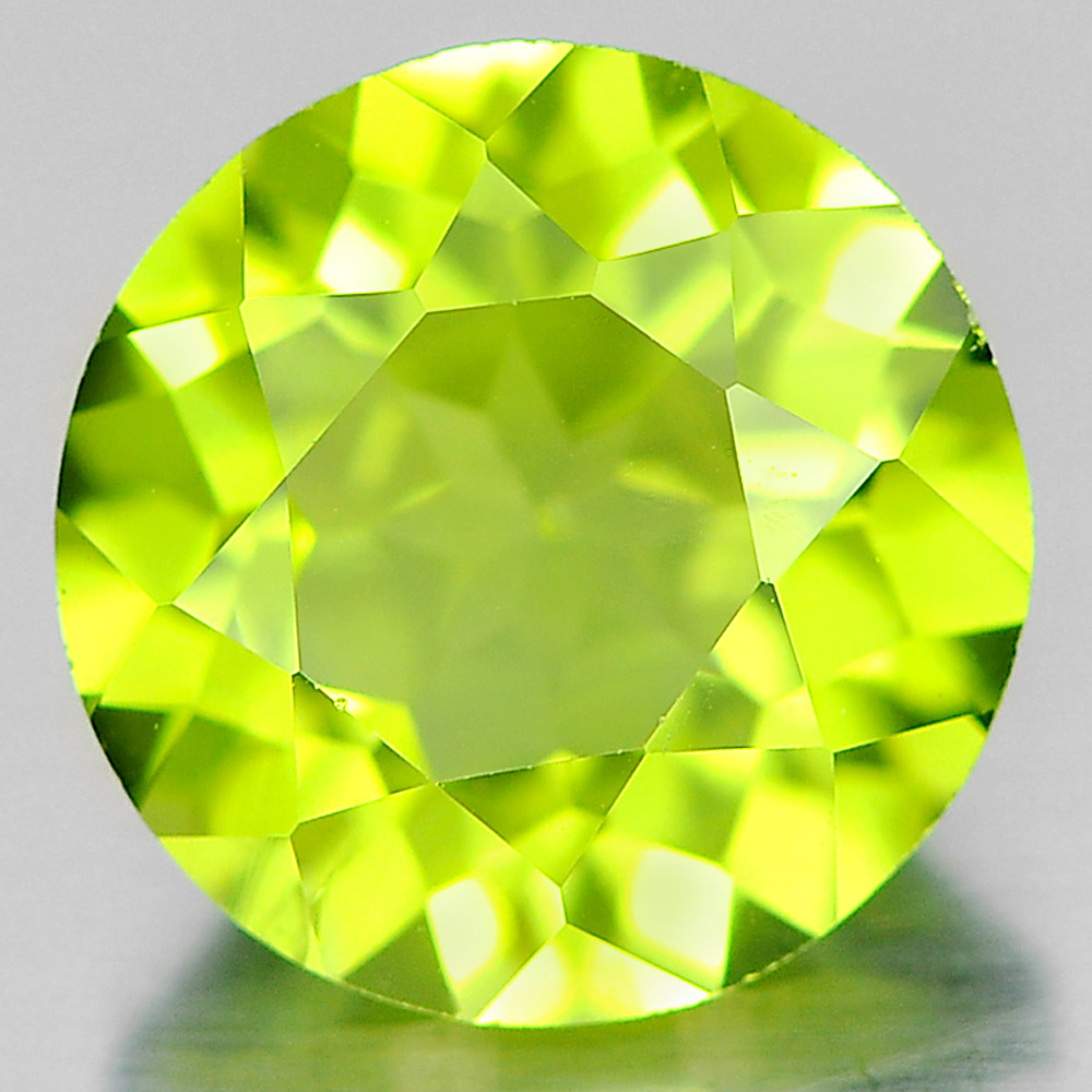 1.56 Ct. Good Round Shape Gemstone Natural Green Peridot Unheated