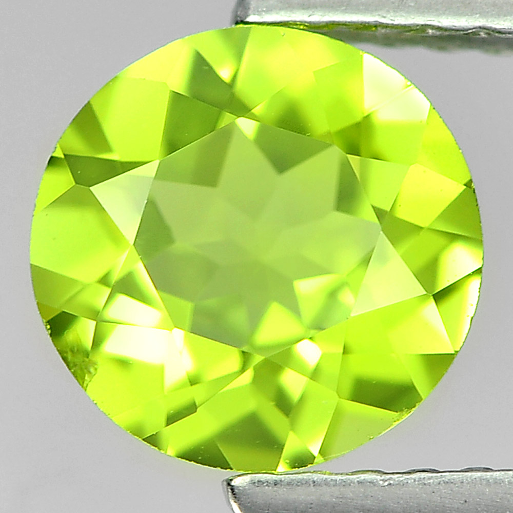 Unheated 1.30 Ct. Good Round Shape Natural Gemstone Green Peridot From Pakistan