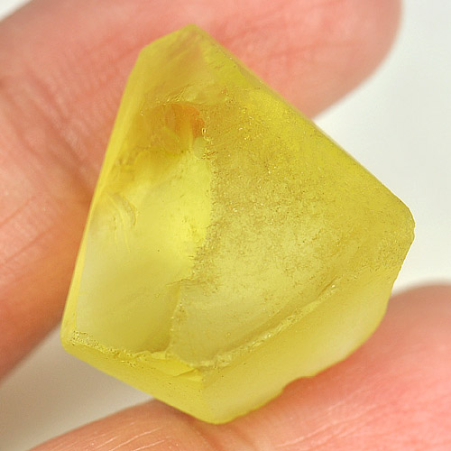 31.47 Ct. Natural Gemstone Yellow Quartz Rough Brazil