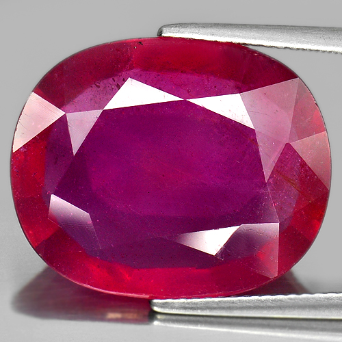 22.58 Ct. Oval Natural Red Pink Ruby Mozambique Gem
