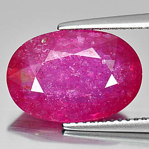 7.02 Ct. Oval Natural Red Pink Ruby Mozambique Gem