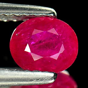 0.86 Ct. Oval Natural Purplish Pink Ruby Tanzania Gem