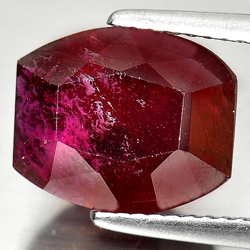 7.70 Ct. Fancy Shape Natural Gemstone Purplish Red Ruby Madagascar