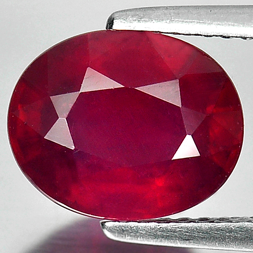 4.05 Ct. Delightful Oval Shape Natural Gem Red Ruby Mozambique