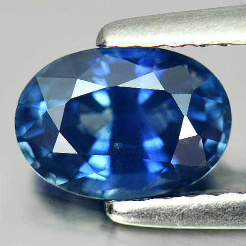 Certified 1.34 Ct. Oval Shape Natural Gemstone Blue Sapphire