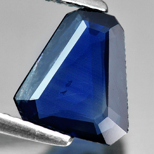 Nice Color 1.81 Ct. Natural Gemstone Fancy Shape Blue Sapphire Thailand