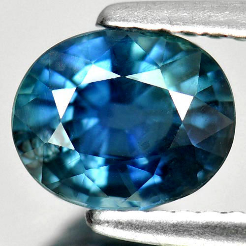 1.57 Ct. Oval Shape Natural Gemstone Greenish Blue Sapphire