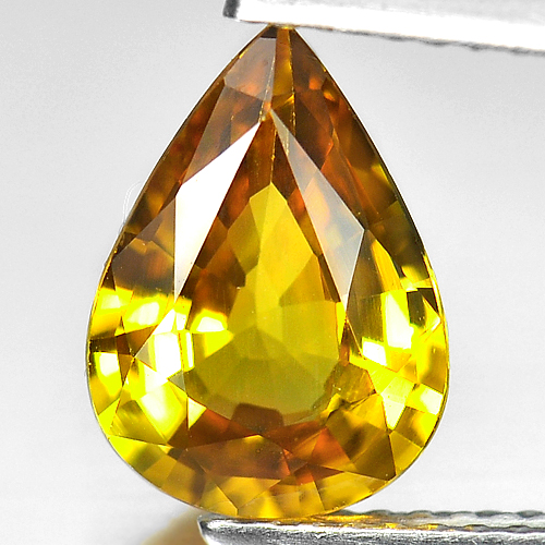 2.04 Ct. Clean Pear Shape Natural Yellow Sapphire Gemstone Thailand