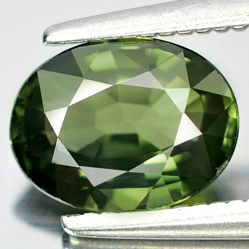 1.34 Ct. Clean Natural Oval Shape Green Sapphire Gemstone Thailand