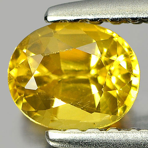 0.66 Ct. Sparkling Oval Natural Yellow Sapphire Gemstone Thailand