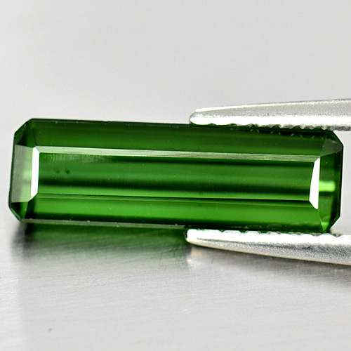 Beauty Color Gemstone 1.97 Ct. Natural Green Tourmaline Octagon Shape