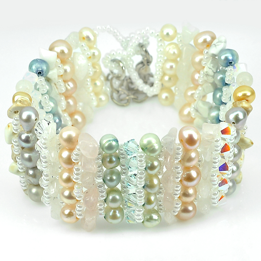 26.62 G. Lovely Fashion Jewelry Bracelet 7.5 Inch. Handmade Pearl Multi-Color