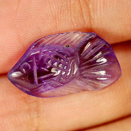 4.03 Ct. Delightful Natural Gem Violet Amethyst Fish Carving Unheated