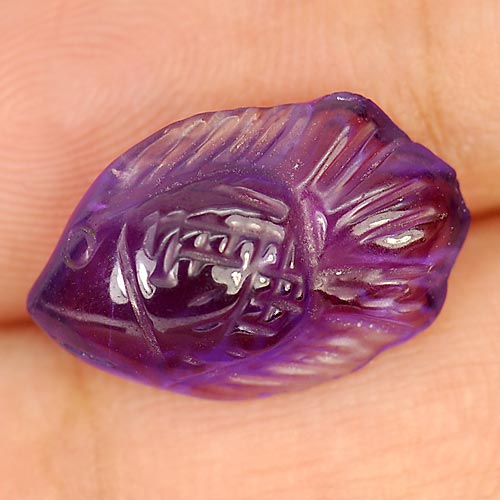 3.79 Ct. Beauteous Fish Carving Natural Gem Violet Amethyst Unheated
