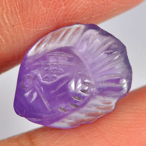 3.62 Ct. Beauteous Fish Carving Natural Gem Violet Amethyst Unheated