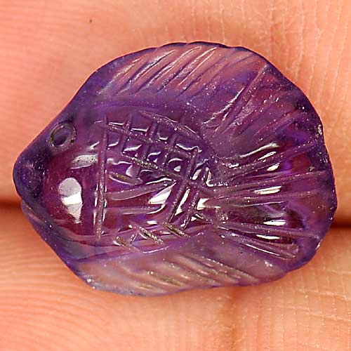 4.46 Ct. Beauteous Fish Carving Natural Gem Violet Amethyst Brazil