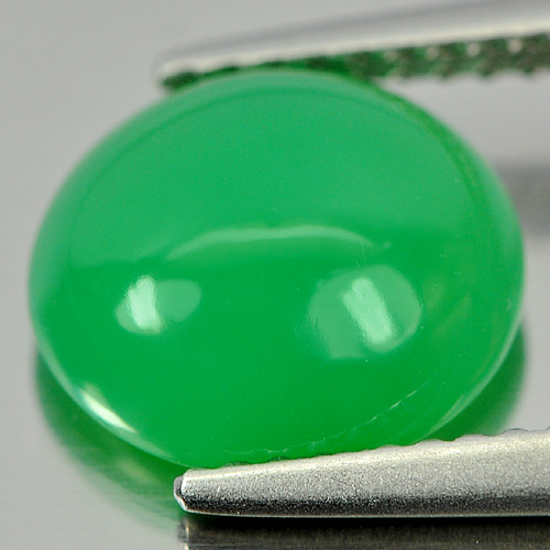2.65 Ct. Charming Oval Cabochon Gem Natural Green Chrysoprase