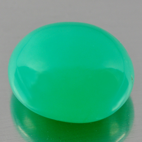 9.26 Ct. Good Color Oval Cab Natural Gem Green Crysoprease Unheated