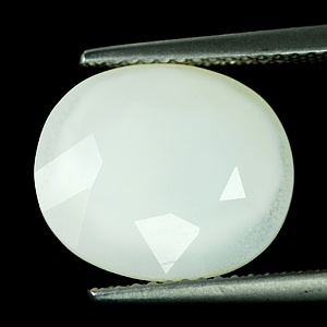 Unheated 4.68 Ct. Oval Natural White Color Opal Sudan