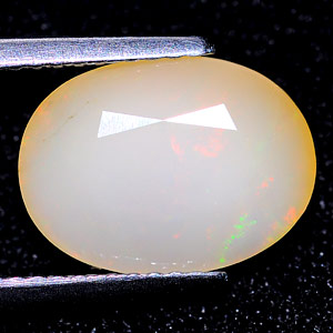 2.43 Ct. Oval Natural Yellowish White Opal Unheated Gem