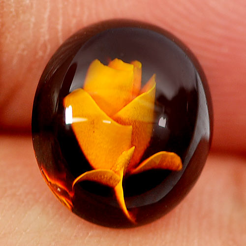 0.97 Ct. Good Oval Cab Natural Gem Flower Carving In Brown Yellow Amber