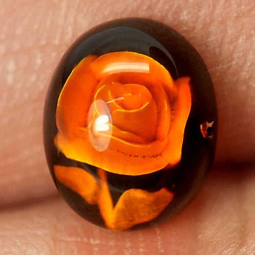 0.89 Ct. Oval Cabochon Natural Gem Flower Carving In Brown Yellow Amber