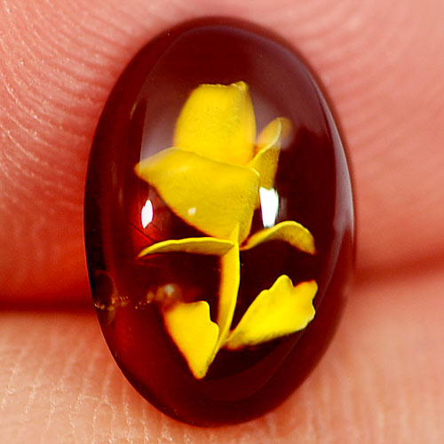 0.78 Ct. Nice Oval Cab Natural Flower Carving In Brown Yellow Amber Gem