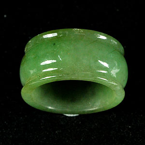 31.44 Ct. Natural Green White Ring Jade Unheated 9 Sz