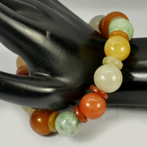 304.93 Ct. Nice Color Natural Fancy Color Jade Beads Bracelet Length 9 Inch.